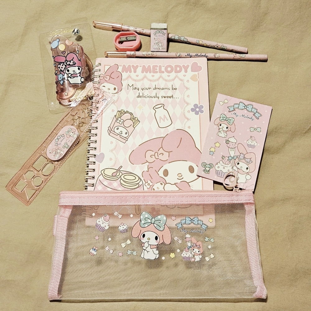 My Melody 9 Pc Bundle - Picture 12 of 13